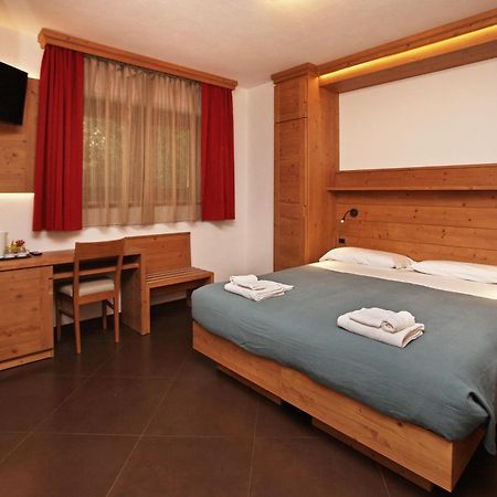 Chalet allemand Oulx Extérieur photo